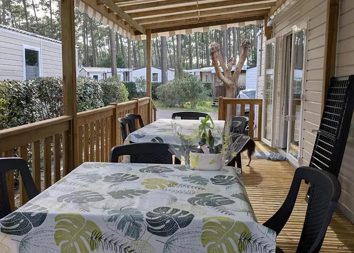 Chez Bruno & Sophie Mobil Luxe 6-8p Bora Bora * Saint-Julien-en-Born